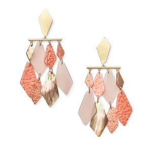 Kendra Scott Hanna Statement Earrings in Peach Mix